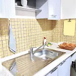 Center Apartment *